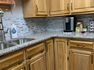 2730 W Sanders Ave, Roseburg, OR
