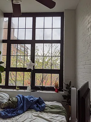 Rented by Carnegie Management Inc | media 9