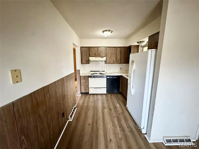 31 S 27th St #D — Photo 18