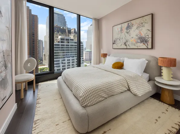 125 Greenwich Street 19D image 2 of 13