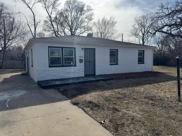 4251 W 20th Pl, Gary, IN 46404