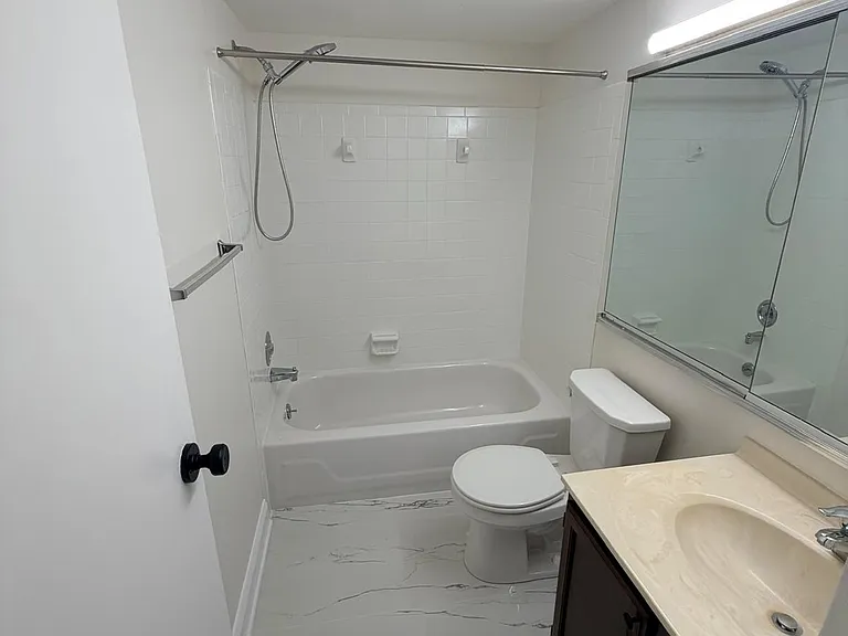 1508 Painters Xing — Photo 26