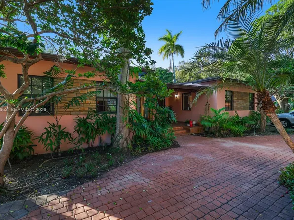 2650 Hilola St, Miami, FL 33133