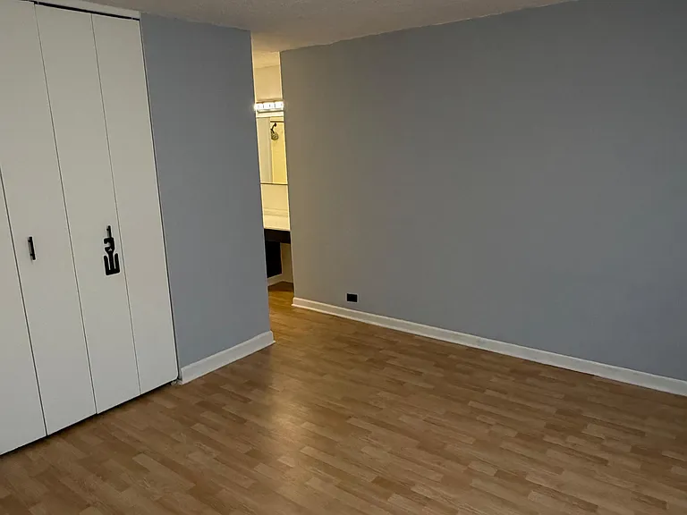 4300 W Ford City Dr — Photo 11