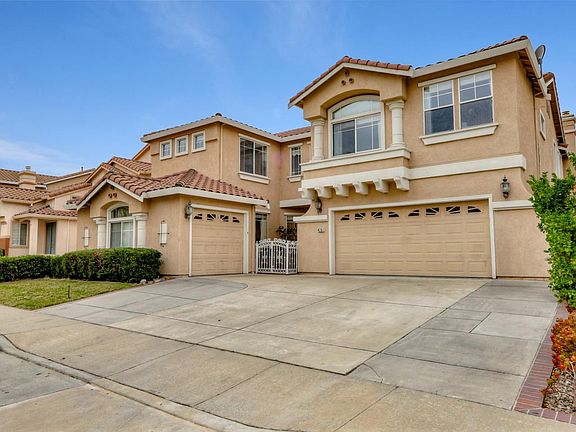 3rd image of 4751 San Lucas Way