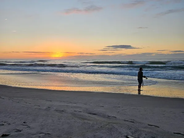 305 N Topsail Dr #27, Surf City, NC 28445