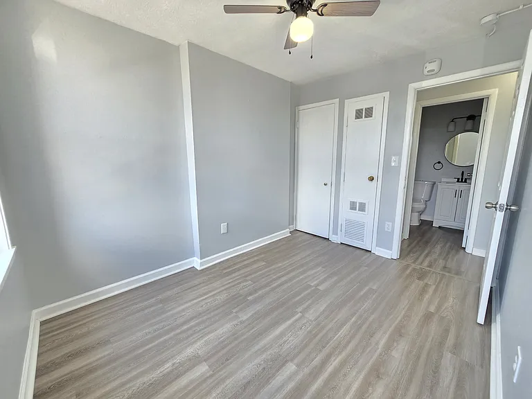1906 Monongahela Ave #4 — Photo 20