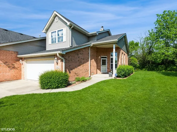 11402 Wild Berry Ln, Mokena, IL 60448