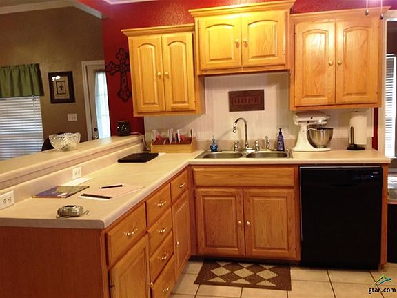 5th image of 1001 County Road 4221