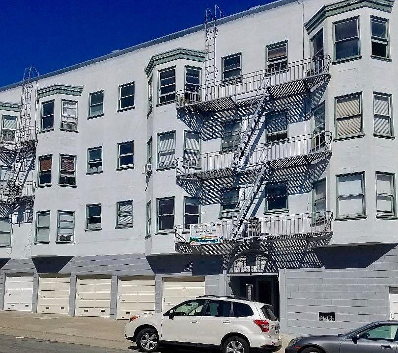 1st image of 3104 Sacramento St APT 2
