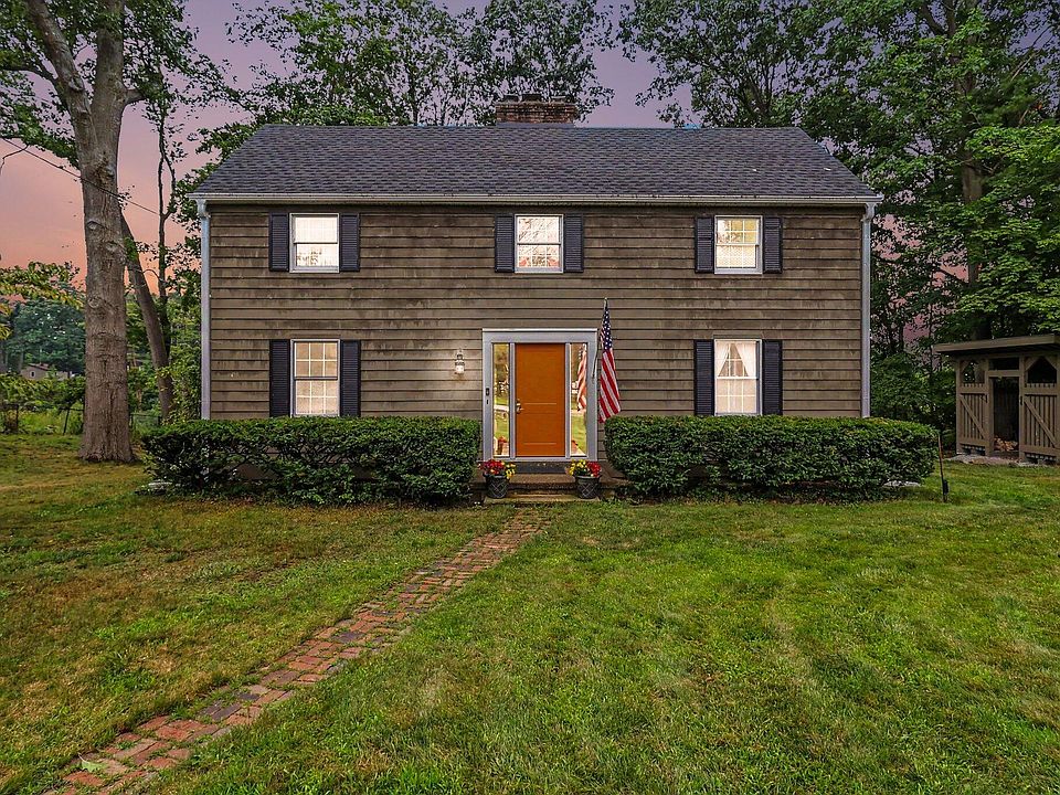 1st image of 217 Pinecrest Rd