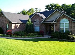 1 Tavistock Dr, Bella Vista, AR 72714