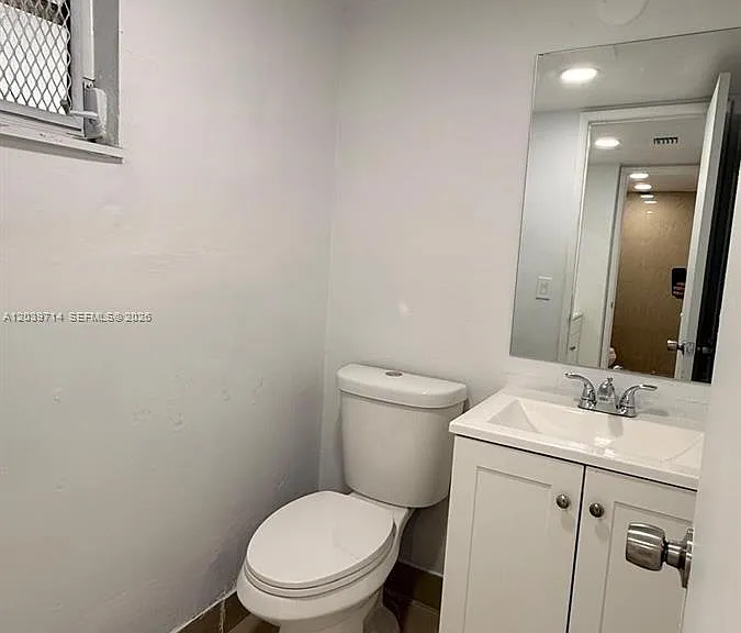 8801 W Flagler St #104 — Photo 25