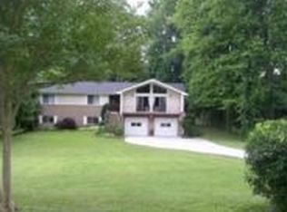 384 Lynhurst Rd SE, Smyrna, GA 30082