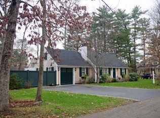 18 High Ledge Ave, Wellesley, MA 02482