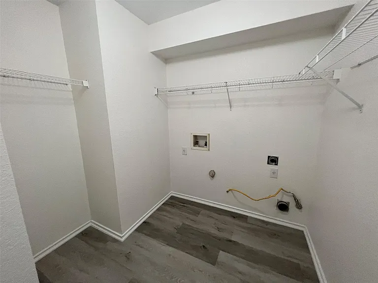 2725 Summerwalk Pl — Photo 23