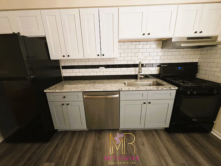 8460 Skokie Blvd #1 — Photo 4