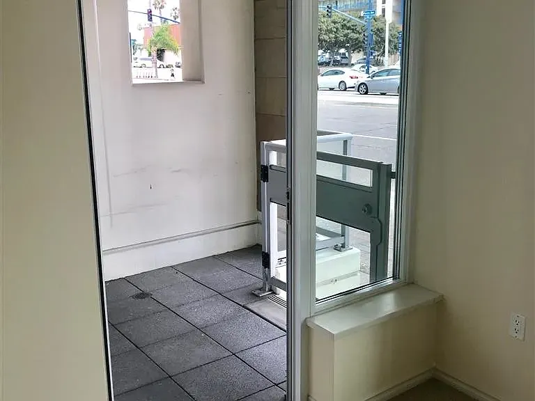 1431 Pacific Hwy #107 — Photo 3
