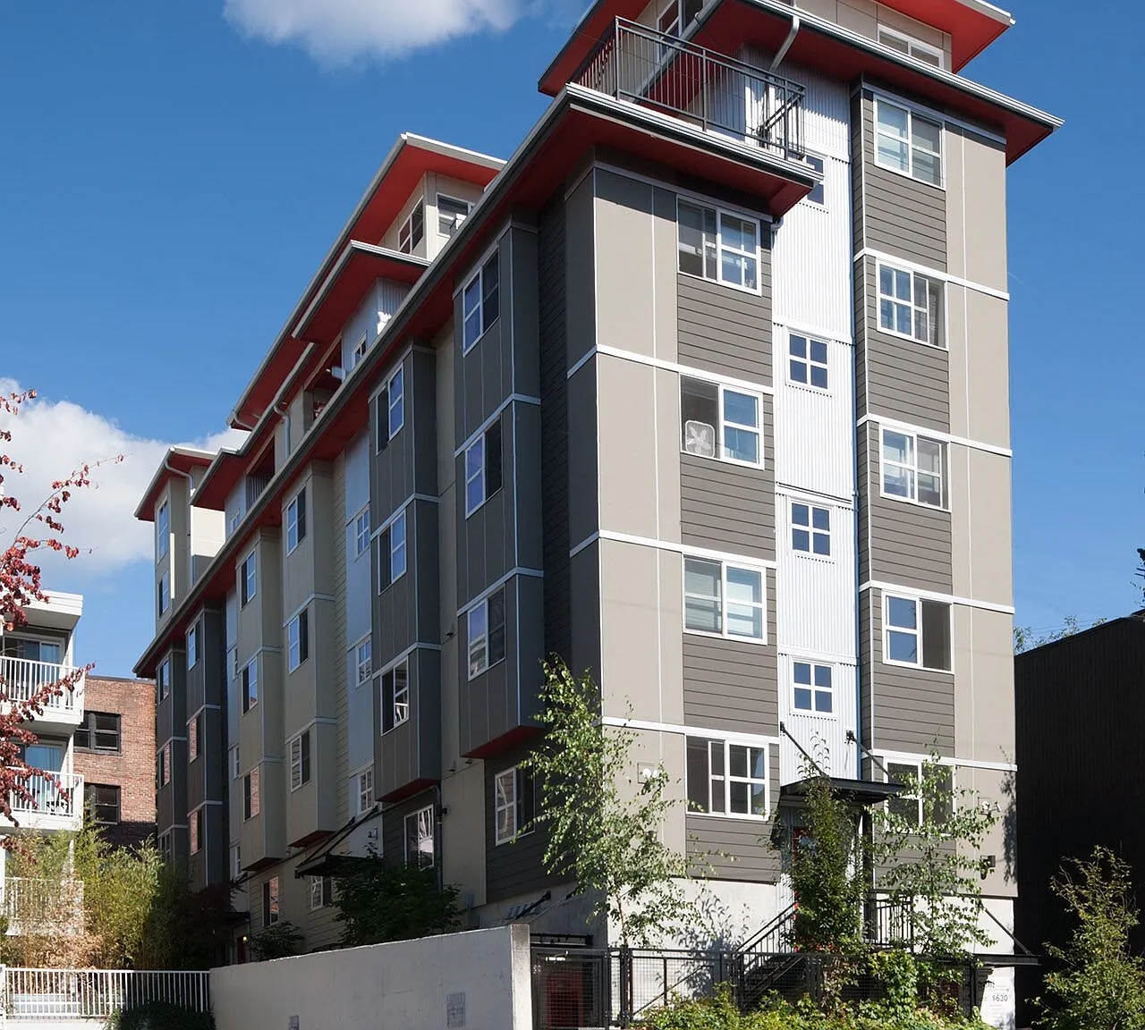 Alturra - Smart, Stylish Micro-Living in the Center of Seattle — Photo 1