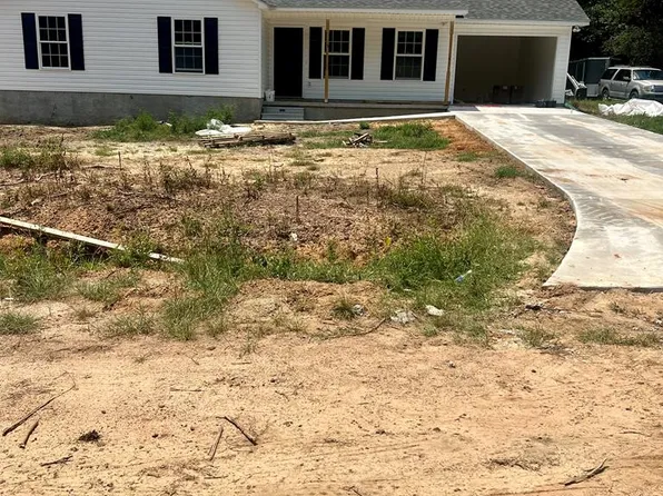 1485 Woodvalley Dr, Douglas, GA 31535