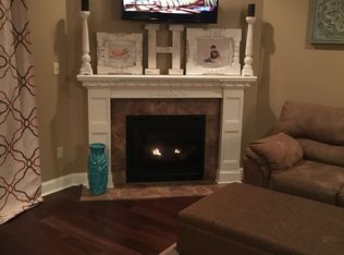 871 Kalanipuu St, Honolulu, HI 96825