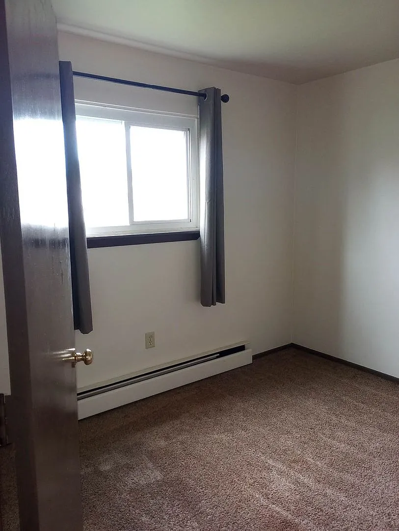 3625 10th St 16 Unit — Photo 4