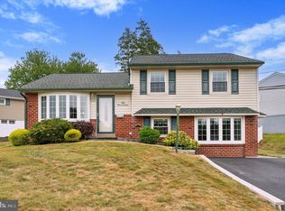 400 Warren Blvd, Broomall, PA 19008
