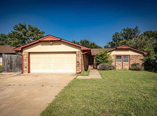 706 SW Normandy Ave, Lawton, OK 73505