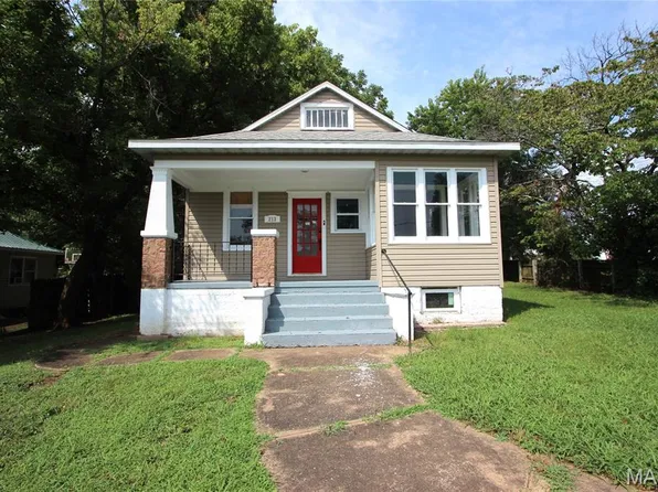 213 E Walnut St, Arcadia, MO 63621