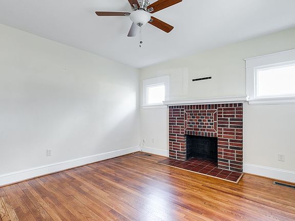 3rd image of 2101 Halifax Ave