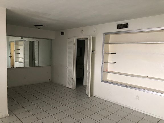 3rd image of 12888 Montfort Dr #G