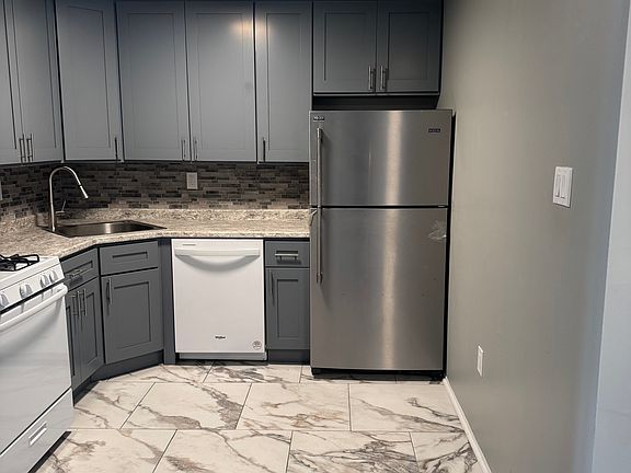 4th image of 9926 Haldeman Ave #76