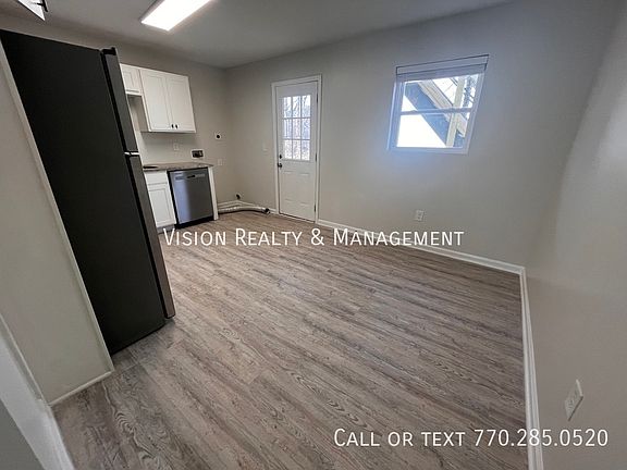 2nd image of 401 Tallapoosa St W APT 1