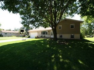 6791 Dawn Dr, Windsor, WI