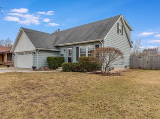 5311 68th St, Kenosha, WI 53142