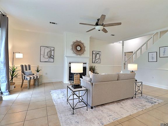 4th image of 15372 Summerwood Ave