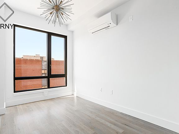 5th image of 2711 Snyder Ave #2D