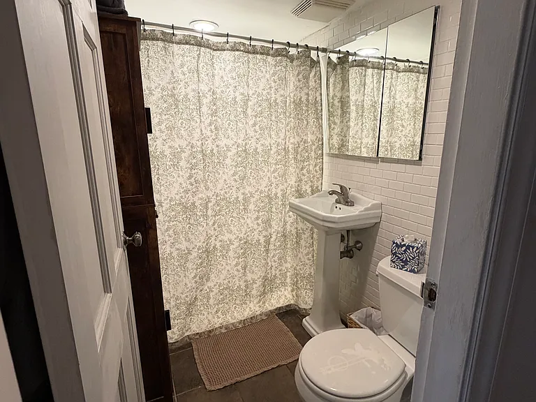 59 W Cedar St #1 — Photo 11