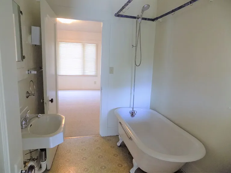 1611 Garden St #1613 — Photo 6