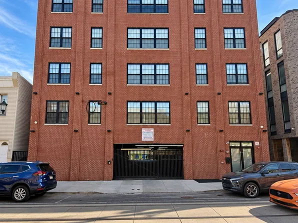 3045 - 51 Richmond St