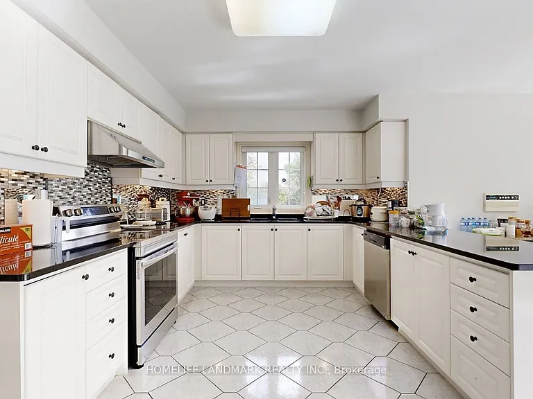 46 Green Ash Cres — Photo 14