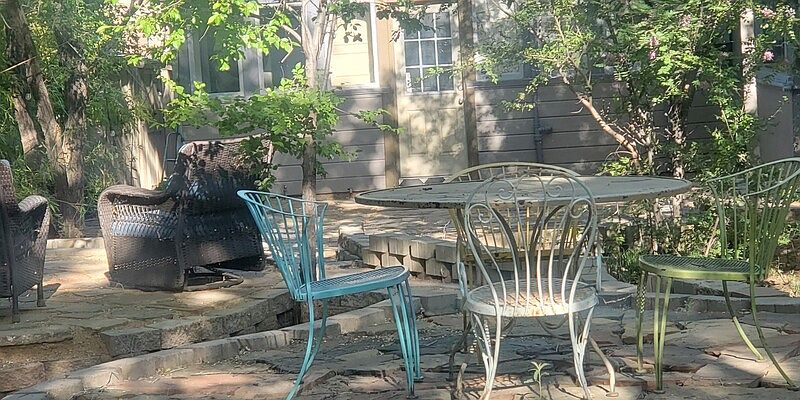 1st image of 231 N Alarcon St #2