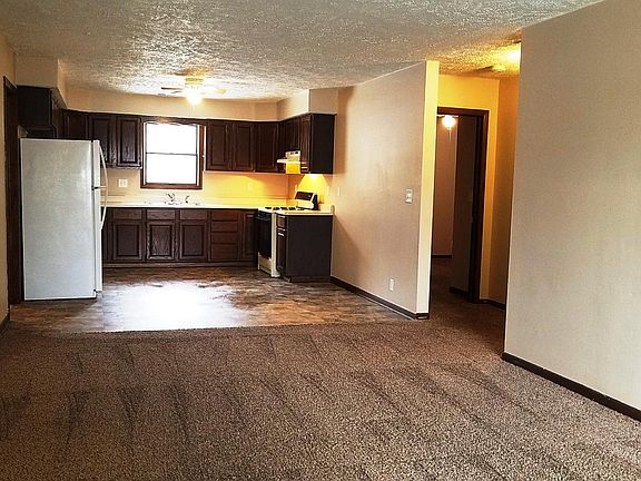 Open Floor Plan between Kitchen and Living Room. Dine in kitchen with table space.