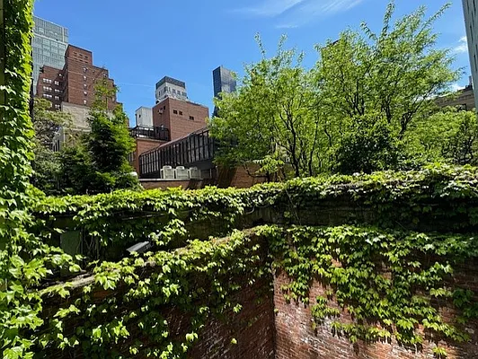 Rented by Douglas Elliman | media 11