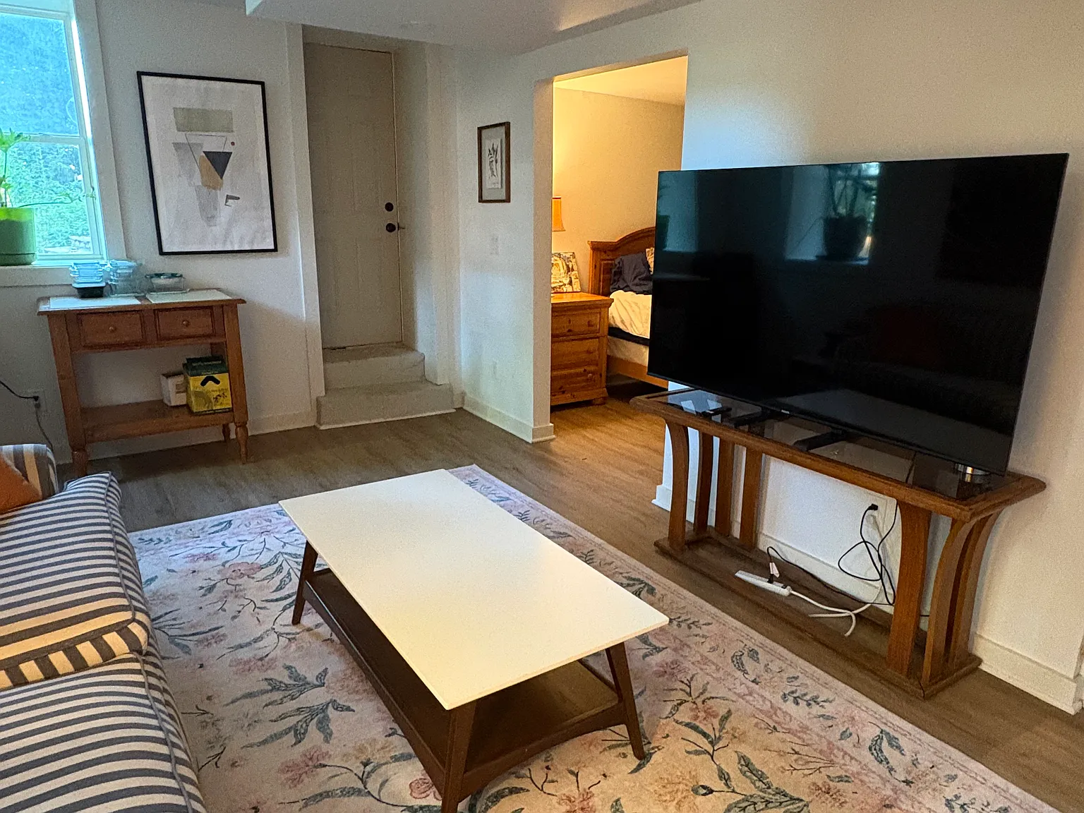 1 bed, 11000 sqft, $1,200 — Photo 3