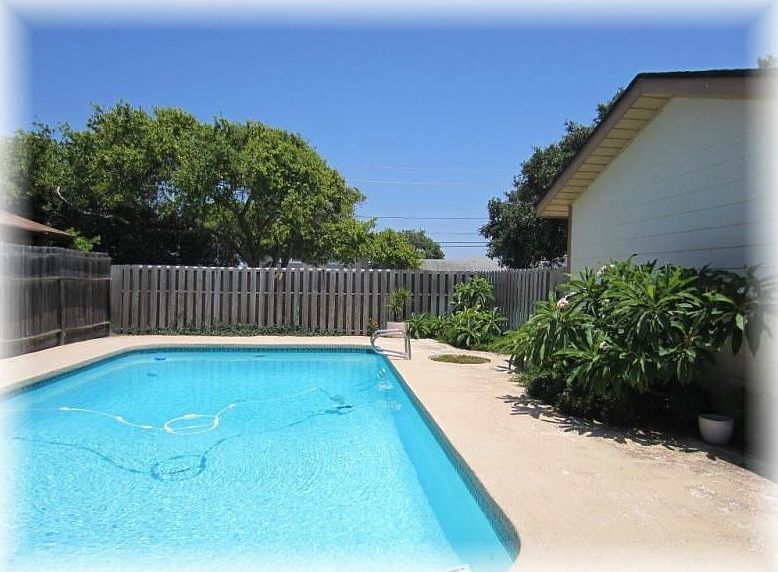 2nd image of 3326 Laguna Shores Rd