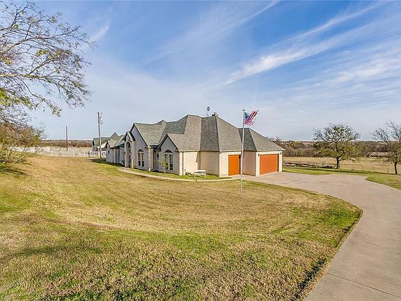 2nd image of 6840 County Road 1126b