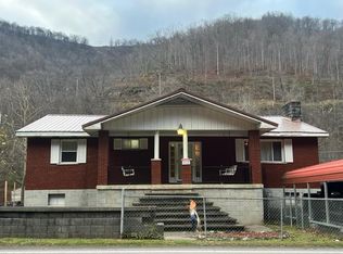 11641 Coal River Rd, Whitesville, WV 25209