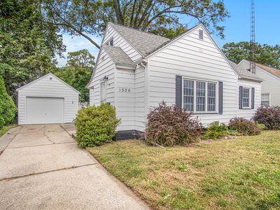 1526 Winchester Dr, Muskegon, MI, 49441