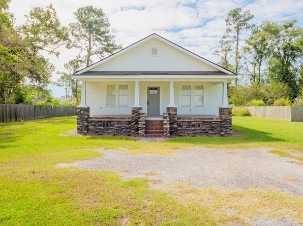 5013 Cedar St #900.00, Valdosta, GA 31601